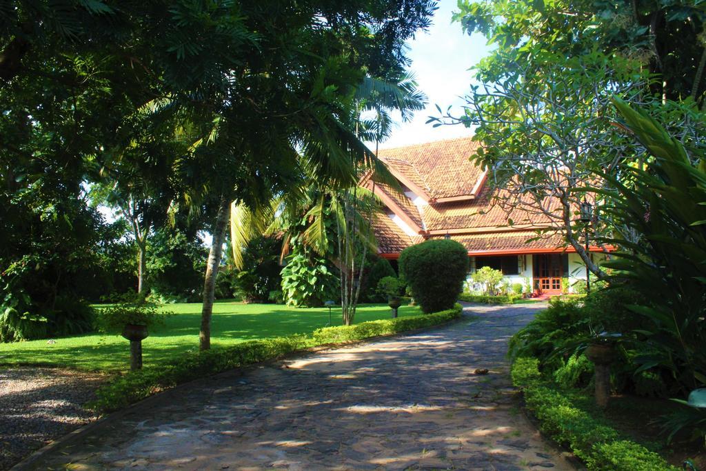 Blue Water Villa Piliyandala Exterior photo